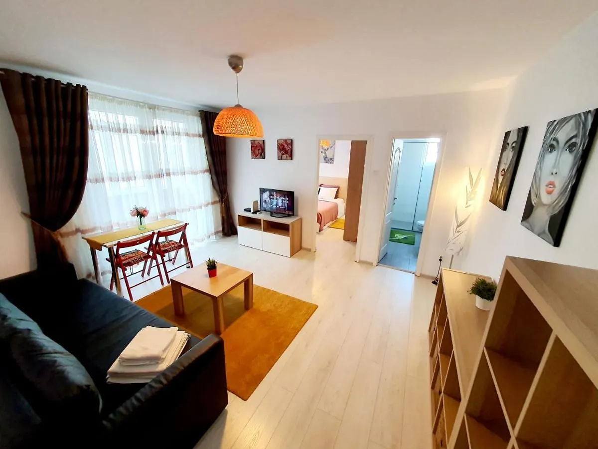 Downtown, Ideal For Longer Stays, Family Friendly Apartment - Nb73A Bucharest Romania
