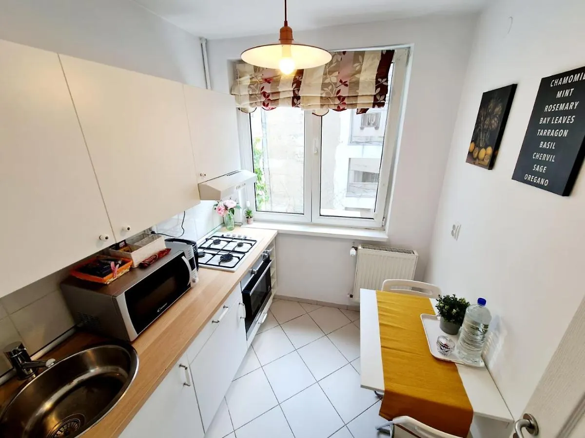 Downtown, Ideal For Longer Stays, Family Friendly Apartment - Nb73A Bucharest