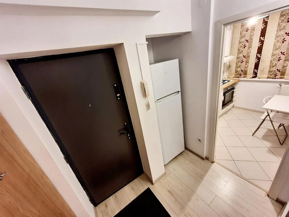 Downtown, Ideal For Longer Stays, Family Friendly Apartment - Nb73A Bucharest Romania