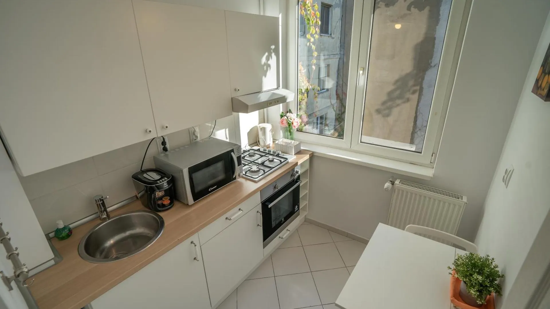 Downtown, Ideal For Longer Stays, Family Friendly Apartment - Nb73A Bucharest