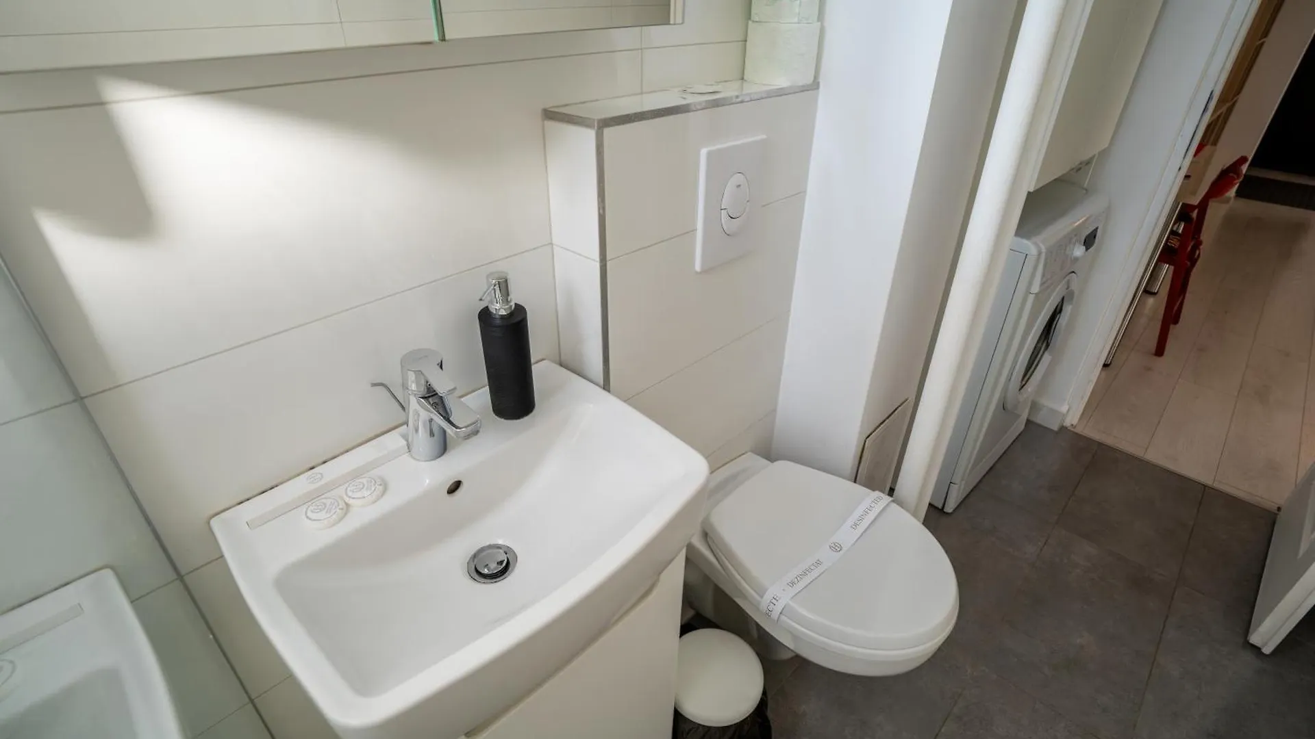 Downtown, Ideal For Longer Stays, Family Friendly Apartment - Nb73A Bucharest