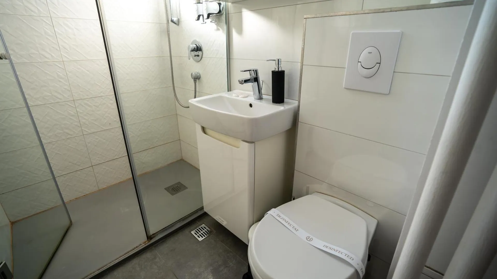Downtown, Ideal For Longer Stays, Family Friendly Apartment - Nb73A Bucharest 0*,